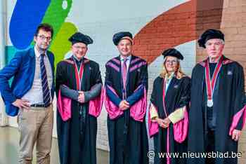 UHasselt reikt drie eredoctoraten uit en eert de persvrijheid