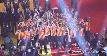 Die Meister, Europapokal-Teams und Absteiger aus Europas Top-Ligen im Überblick