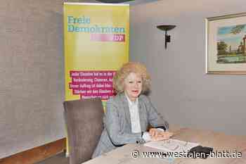 Jocelyne Lambert (FDP) aus Höxter kandidiert für das Europa-Parlament