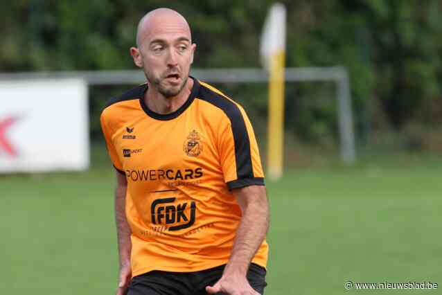 SCHOENEN AAN DE HAAK. Ward Onderbeke (SV Loppem) gaat niet alles aan het voetbal missen: “Respect en discipline zijn verdwenen”