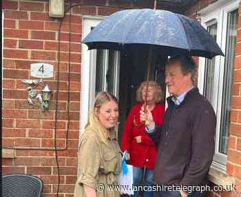 David Cameron heads to Hyndburn to support Tory candidate