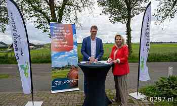 Gemeente tekent overeenkomst met Glaspoort en KPN over aanleg glasvezel