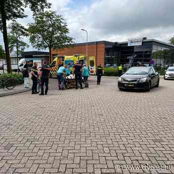 112 Nieuws: Jonge fietser aangereden in Deventer, gewond naar ziekenhuis