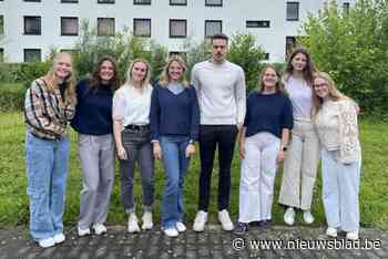 Vives-studenten zoeken geld voor project rond surftherapie voor kansarme jongeren: “Goed voor de mentale gezondheid en zelfvertrouwen”