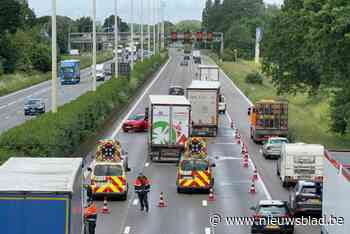 Ongeval met vrachtwagens op E313: rijbaan weer vrij