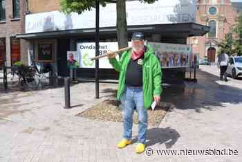 Ondanks verbod plaatsen Breese partijen verkiezingsborden op openbaar domein: “Voer reglement af”