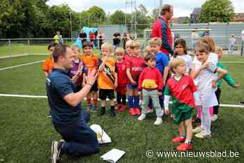 Voetbal Vlaanderen zet kleuters aan tot voetballen: “Voetbal ontdekken met bijen Zeno en Kazandra”