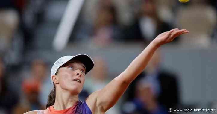 Swiatek besiegt Osaka im Zweitrunden-Krimi der French Open