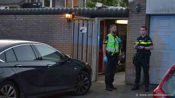 Twee bewoners gewond bij woningoverval, daders op de vlucht