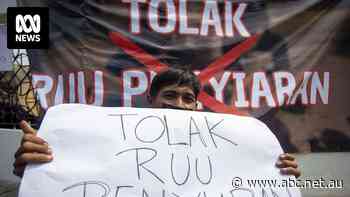 'I'd rather commit a crime': Indonesian journalists wary of law changes to restrict investigative broadcasts