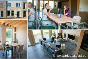BINNENKIJKEN. Het ecologische droomhuisje van Liesbeth en Fé: “Wastafel beschermd met mijn leven”
