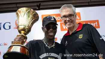 Wieso kickte NBA-Star Dennis Schröder in der Fußball-Landesliga?