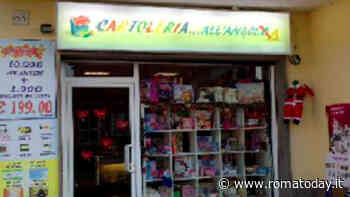 Chiude i battenti la storica cartoleria di Ottavia. "Grazie a tutti per questi anni bellissimi"