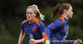 Wieke Kaptein mist training Oranje Leeuwinnen door examen: ‘Ze belde: coach ik heb een probleem’
