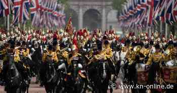 „Trooping the Colour“: König Charles nimmt an seiner Geburtstagsparade teil