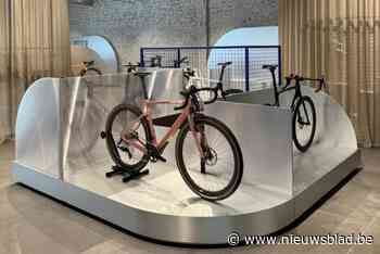 Populaire koersfietsenwinkel opent na ferme tegenslag eindelijk tweede vestiging: “Hier passeren heel veel wielrenners”