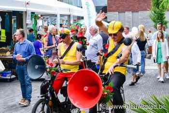 Tweejaarlijkse Vrijetijdsmarkt strijkt neer op Zuiderpromenade: “Proef van het gigantische aanbod”