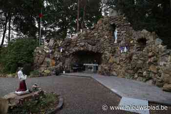 Vrouw die elke maand dood neerviel en weer tot leven kwam, krijgt eigen Trientje Vingerhoedtpad