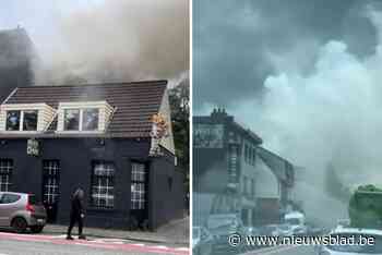 Veel rook bij hevige brand in populaire frituur in Brasschaat: brand onder controle, geen gewonden