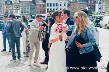 Union-voetballer Alessio Castro-Montes (27) geeft jawoord aan zijn Timea op 56 meter hoogte