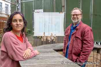 Videokunst in winkeletalages toont connecties die Berchemnaren met de wereld hebben: “We laten ook zien hoe het leven er in de Gazastrook aan toegaat”