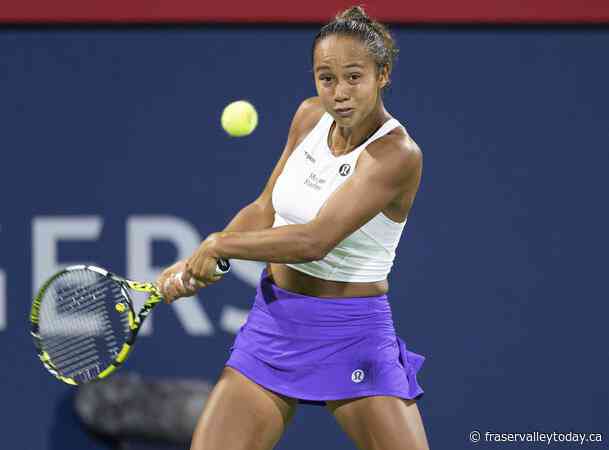 Canada’s Leylah Fernandez falls to Ons Jabeur in French Open third round