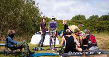 Punk-Protestcamp auf Sylt: Demo nach dem Rassismus-Eklat