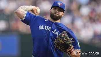 Blue Jays lose starting pitcher Alek Manoah to right elbow sprain