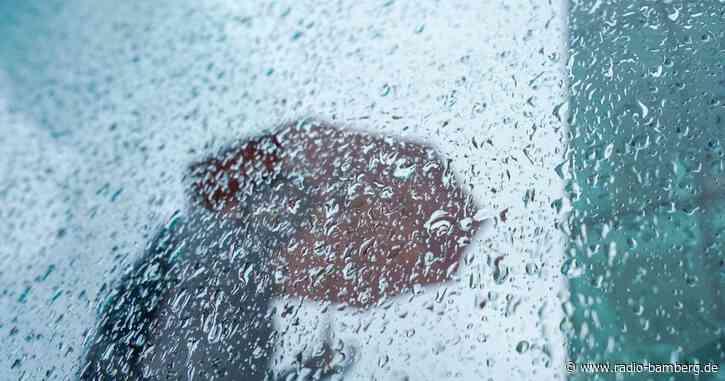 Regen in Bayern lässt Pegel auf Meldestufe 4 steigen