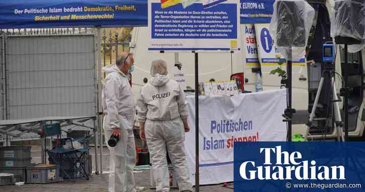 German police shoot knifeman after attack on rightwing protest