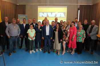 N-VA stelt lijst voor gemeenteraadsverkiezingen voor: “Ambitie om de grootste partij te worden”