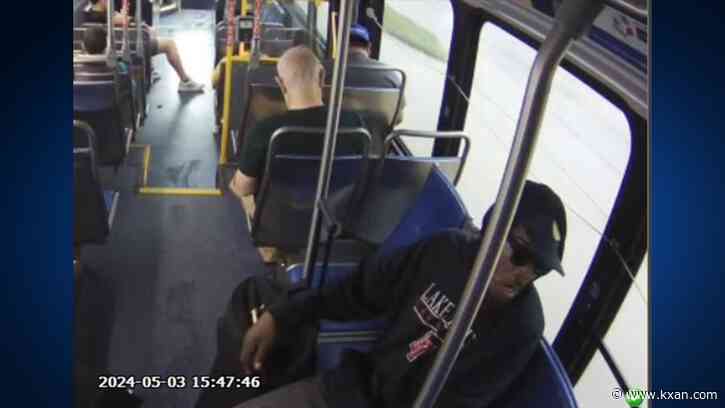 Austin police looking for suspect involved in liquor store robbery