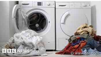 Police warning after bogus electrical workers steal goods