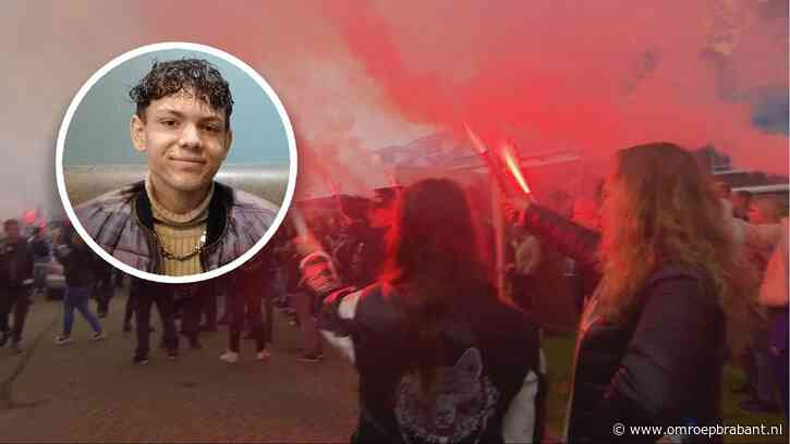 Dustin (16) doodgestoken, vrienden en familie herdenken hem met veel herrie