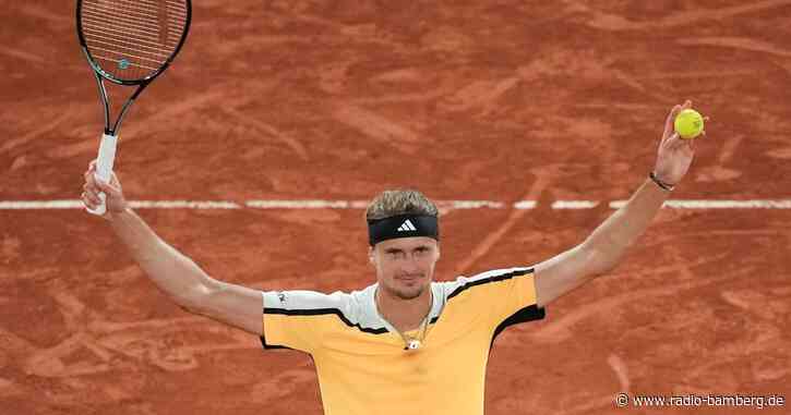 Zverev kämpft sich mit Fünf-Satz-Sieg ins Achtelfinale