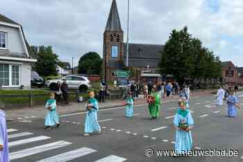 Heggeprocessie trekt voor 612de keer door Poederlee