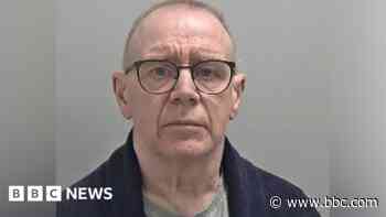 Man downloaded almost 1,000 indecent child images