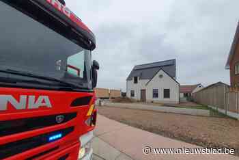 Brand vernielt instapklaar nieuwbouwhuis in Lozen: “Brand door broei in verfdoeken”