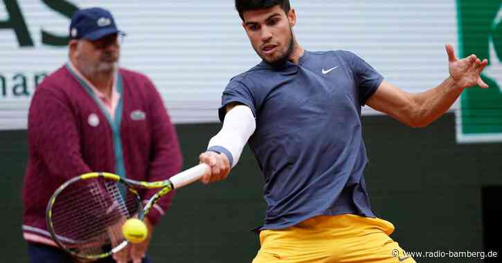 Alcaraz erreicht Viertelfinale in Paris