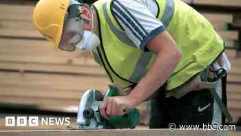 Training scheme gives apprentices 'refreshed hope'