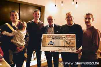 Bierkenner Bert haalt 3.500 euro op voor Brooddoosnodig met bierveiling