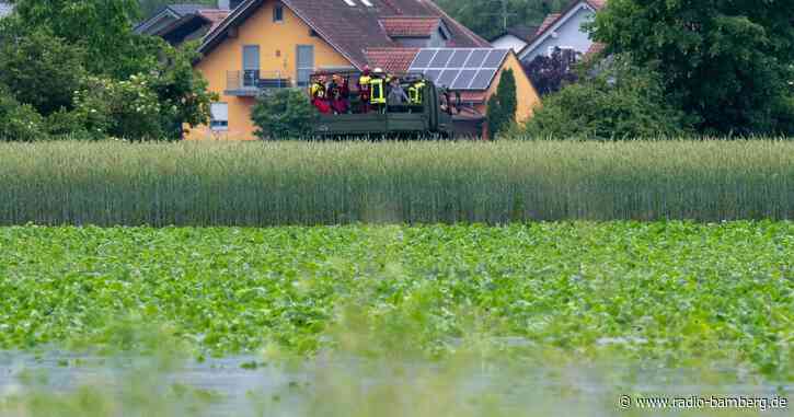 Mittlerweile drei Dammbrüche an der Paar
