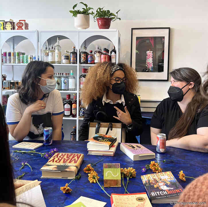 Expand The Classroom makes reading a community practice