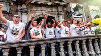 Huldiging NAC: spelers verlaten bordes, Kemper: 'Die 4-0 gister was expres'