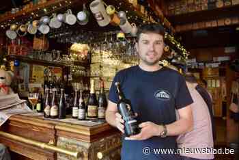 Brugs Beertje neemt gigantische bierverzameling over: “Hier ben ik jaren zoet mee, misschien wel tot aan mijn pensioen”
