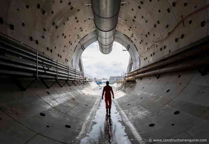 Top construction chiefs call for more foreign workers