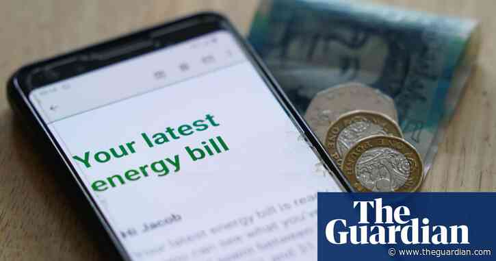 Falling UK inflation not leading to rise in spending, report finds