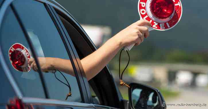 Mit acht Kilo Drogen und Bargeld im Wagen auf A3