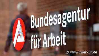 Zahl der Arbeitslosen im Vergleich zum April leicht gesunken
