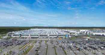 Tesla legt Autoproduktion an fünf Tagen auf Eis